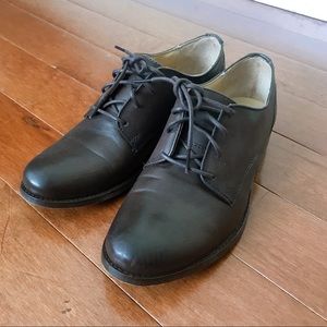 Frye Oxford